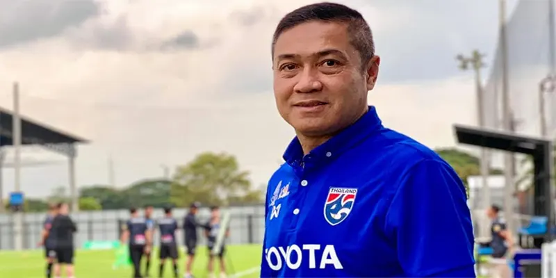 ปิยะพงษ์ ผิวอ่อน นักเตะไทยผู้สร้างแรงบันดาลใจ